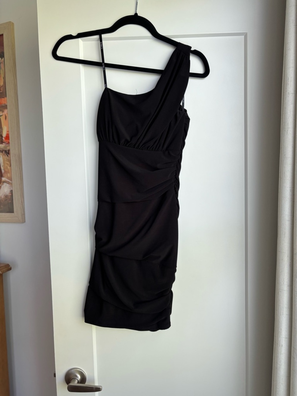 Black One-Shoulder Women's Dress - Elegant Cocktail Style